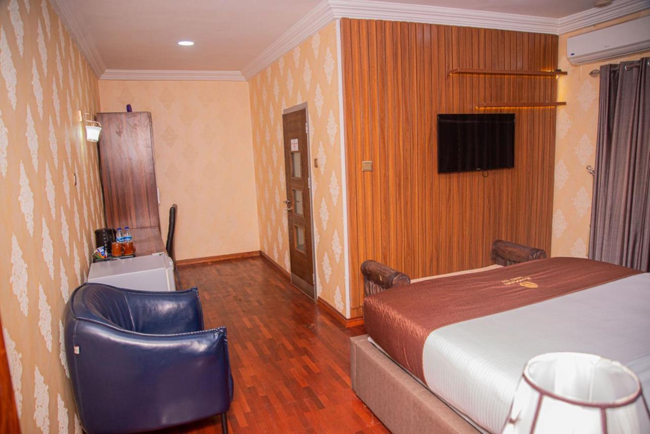 Mahogany Hotel And Suites Ibadan Exteriör bild